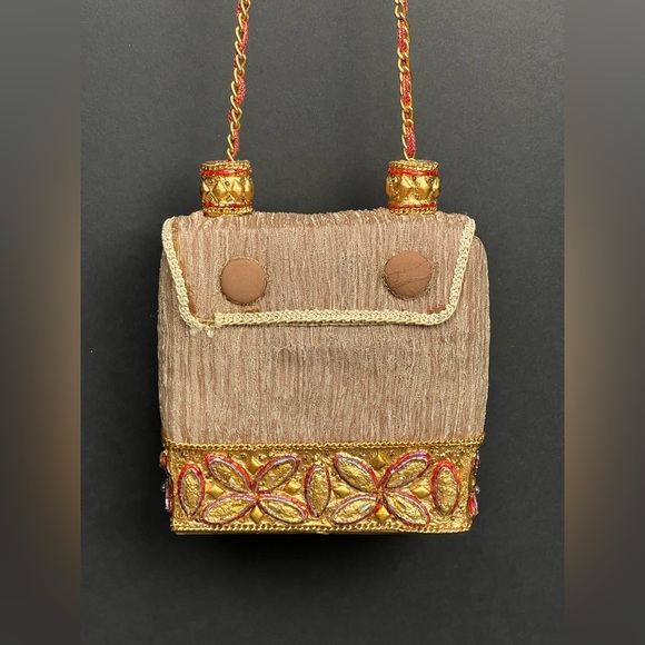 Mary Frances genuine Rare and unique vintage handbag/evening bag - Picture 7 of 10